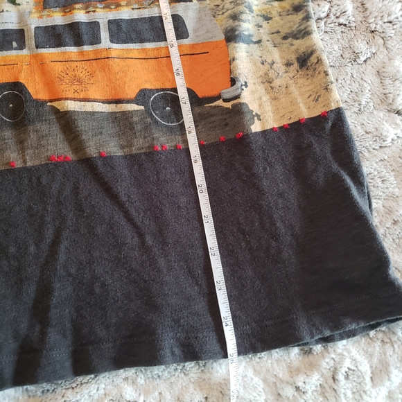 ‼️SOLD‼️ 2 GAP boys tshirts sz 12 - Picture 9 of 9